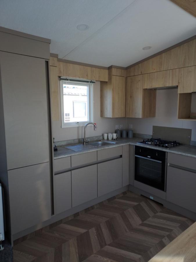 Hoburne Bashley Self-Catering Holiday Home New Milton Esterno foto