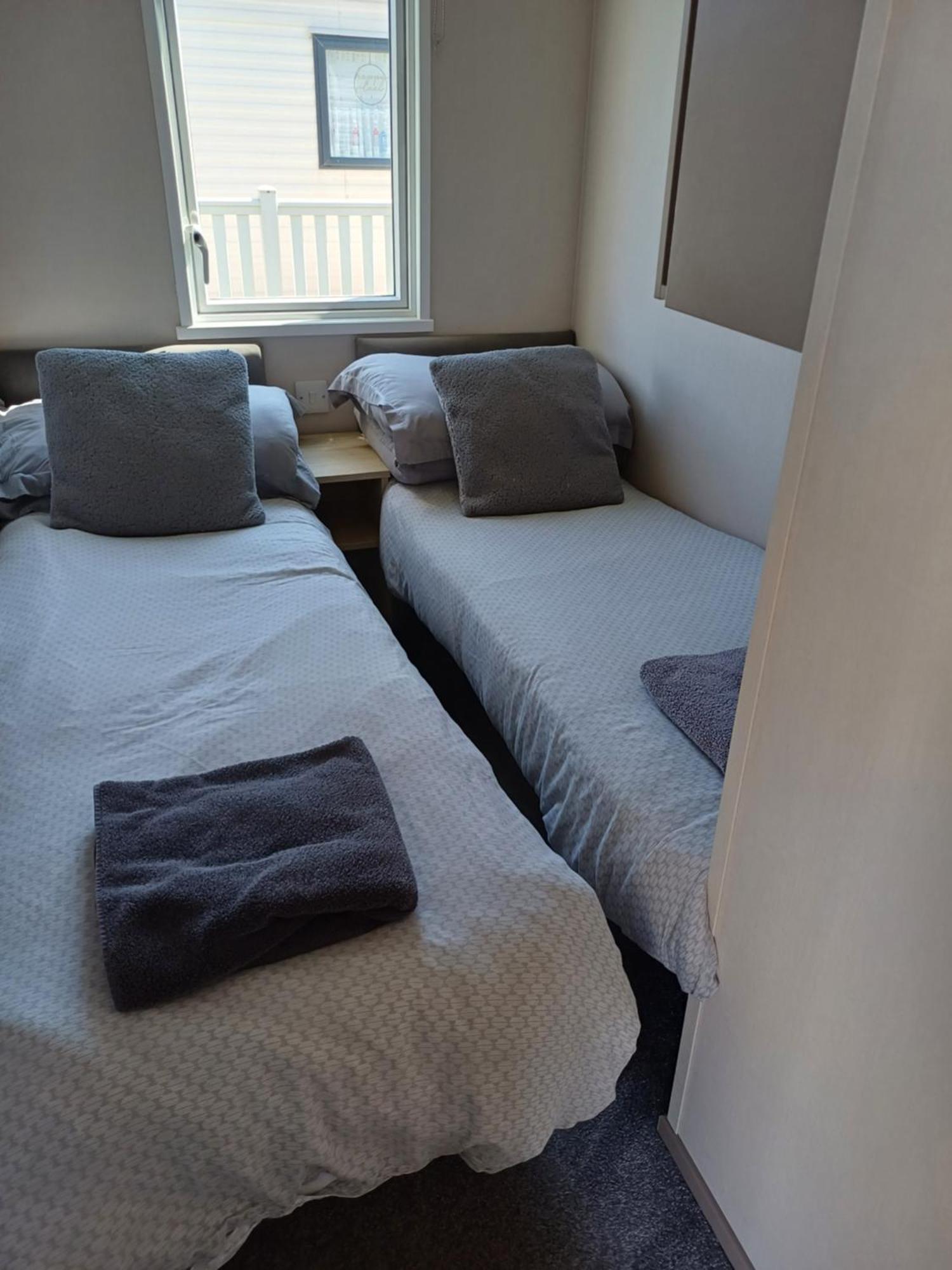 Hoburne Bashley Self-Catering Holiday Home New Milton Esterno foto